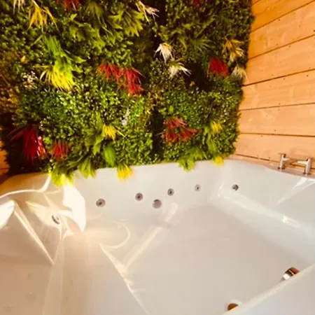 Hideaway By Liv Retreats Hotel Southrey  Exterior photo